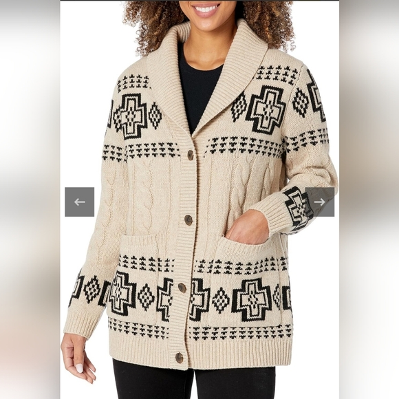 Pendleton Sweaters - Pendeleton Harding Lambswool cable cartigan in ivory and Black Size Large NWT FP